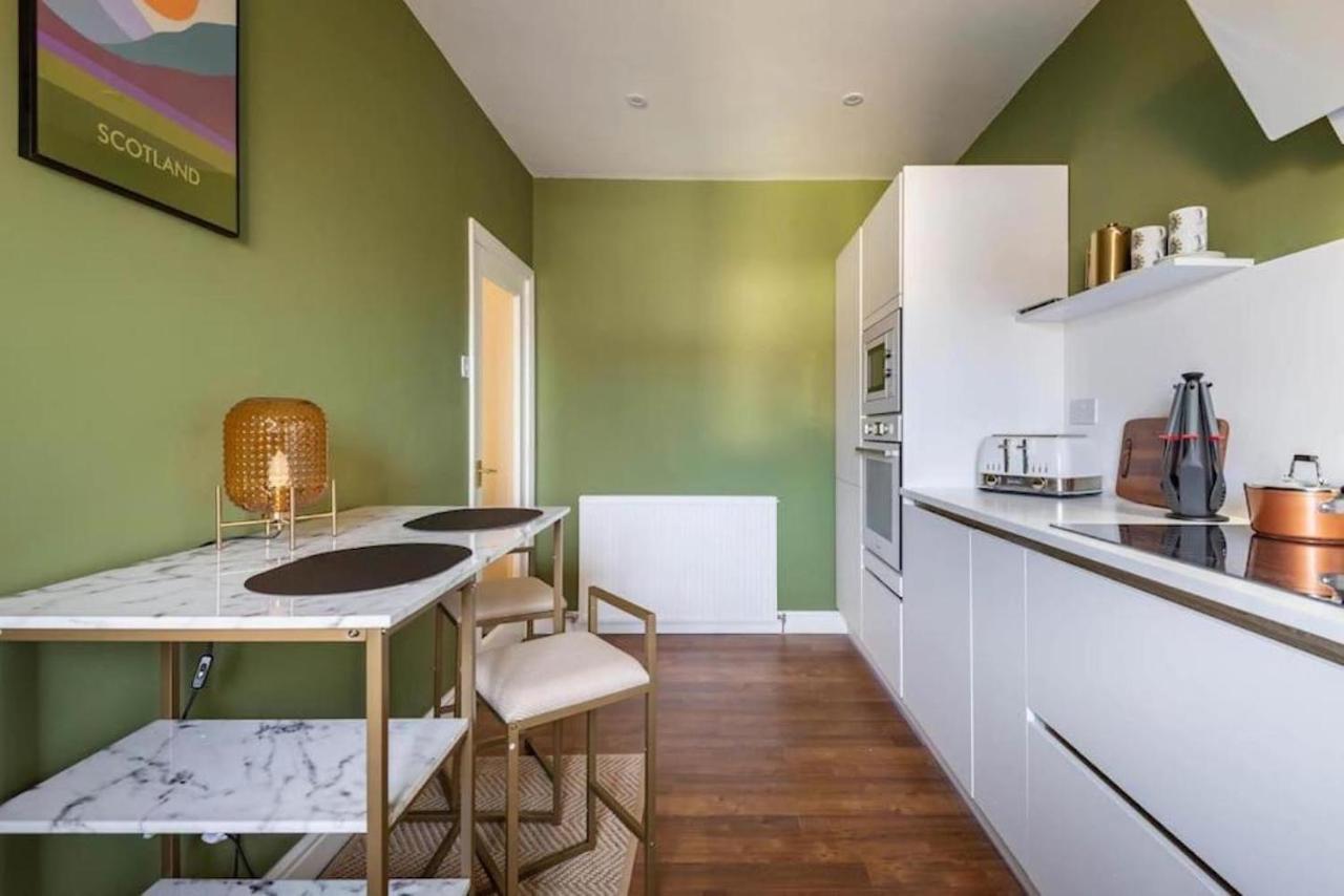 Arbroath Luxury Apartment In Mcm Style Екстер'єр фото